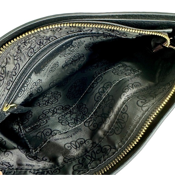 Enzo Angiolini Crossbody Chain Strap Shoulder Bag in Textured Black - Picture 7 of 14